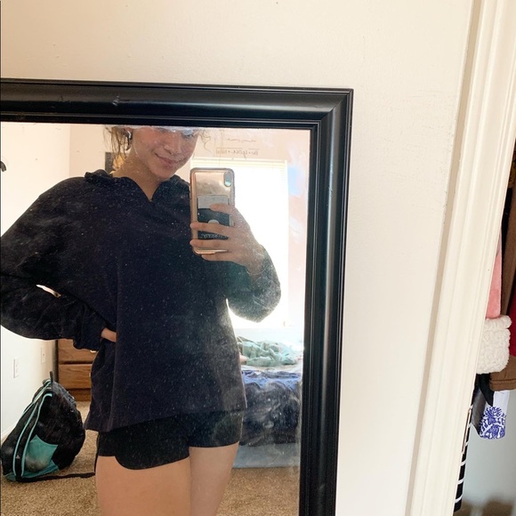 Pullover!! - Picture 2 of 3